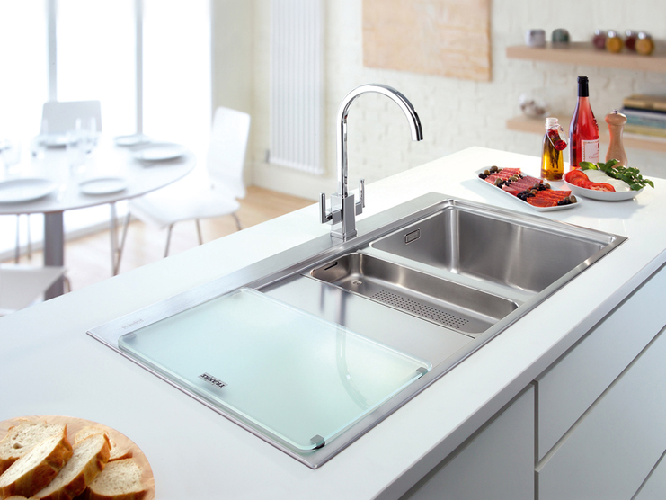 Franke Sinks Taps Buxton Woodworks