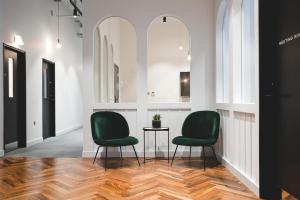 Darwin Herringbone Specialist Woods